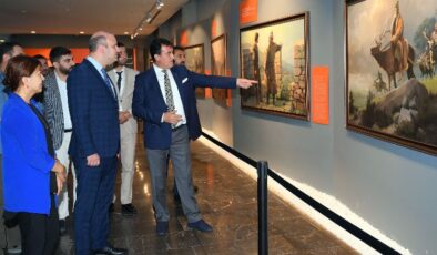 AK Parti Genel Başkan Yardımcısı Dr. İleri, Bursa’da Fetih Müzesi’ne hayran kaldı