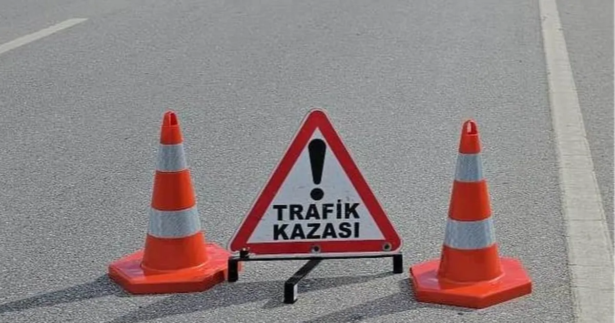 antalya-kumlucada-otomobille-motosiklet-carpisti-yuqbQai4.webp