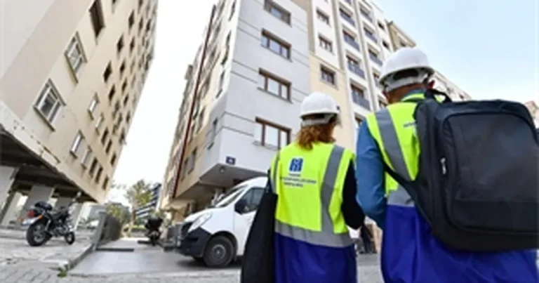 bornovada-2-bin-830-bayraklida-1014-yapi-icin-hayati-karar-AUxYgT2O.webp