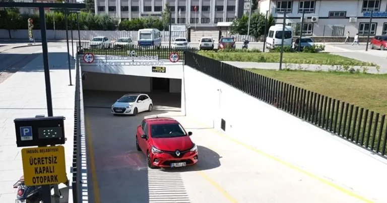bursa-inegol-merkezini-rahatlatan-otopark-hamlesi-VE5JH7JM.webp