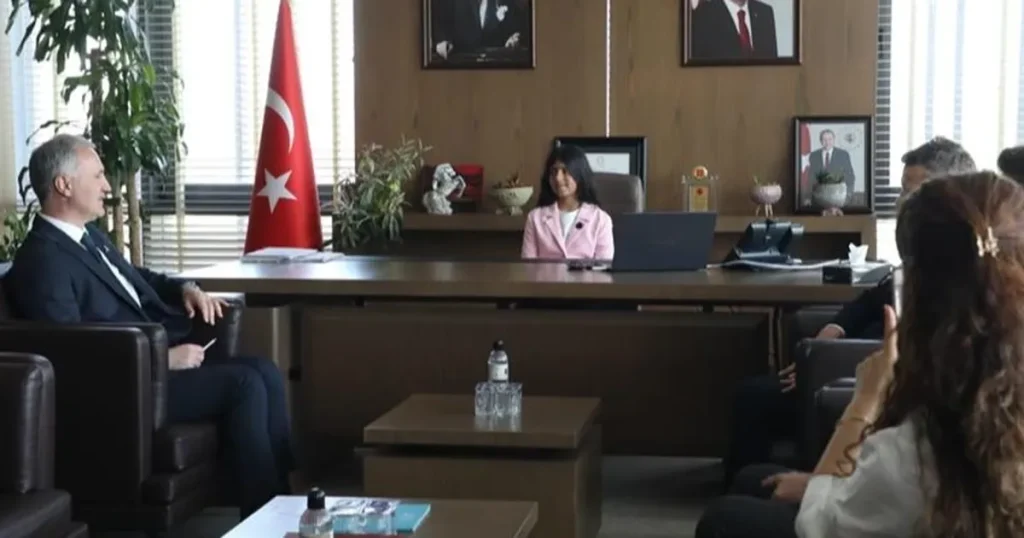 bursa-inegolde-kucuk-baskandan-anlamli-mesaj-bu-guven-gurur-verici-a3Df1OtL.webp