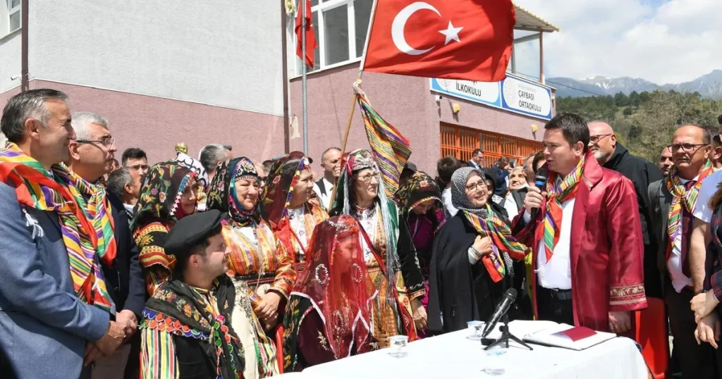 bursa-osmangazide-asirlik-koy-dugunu-fethettti-z14Ymxt1.webp