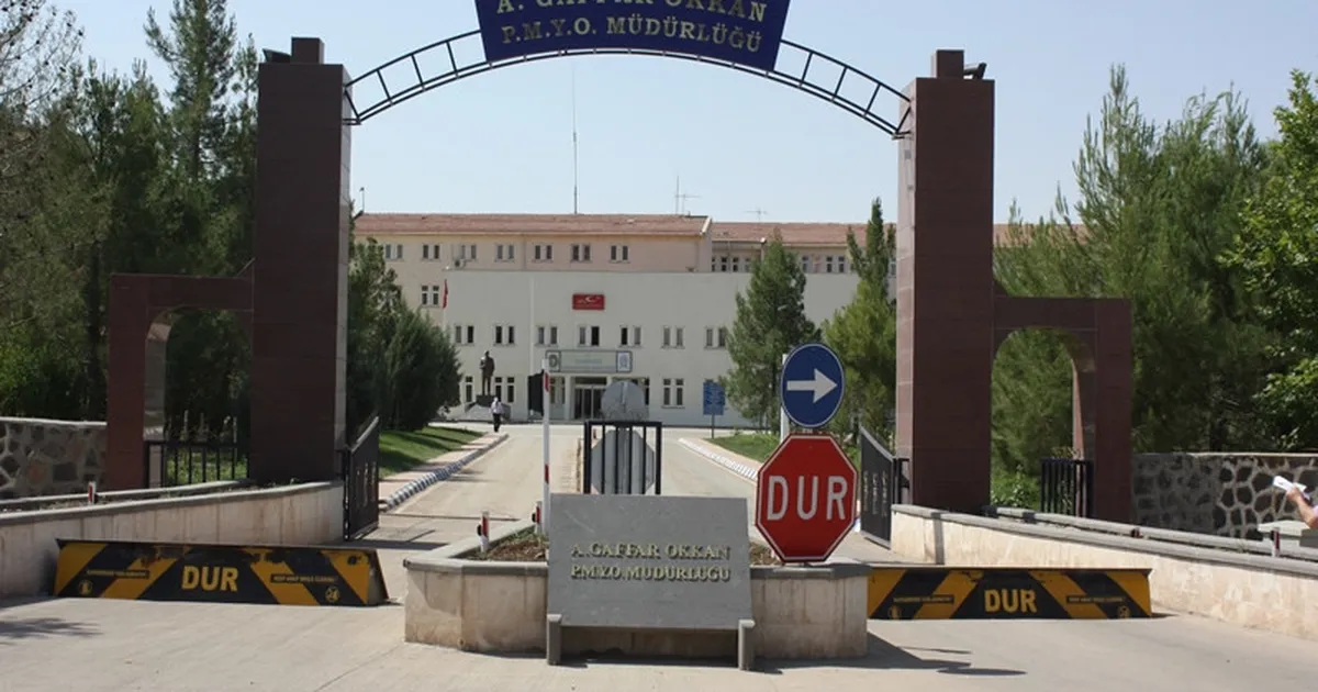 diyarbakirdaki-o-merkezin-adina-sehit-unvani-eklendi-hS6wSVr8.webp