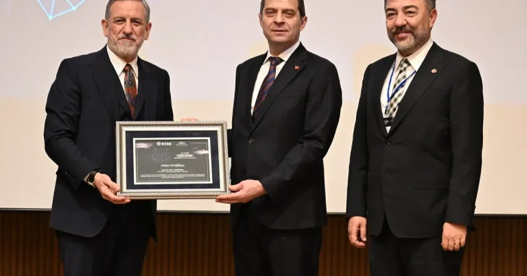 enerji-sektorunun-onculeri-uludag-enerji-zirvesinde-bulusuyor-au1GYMC1.webp