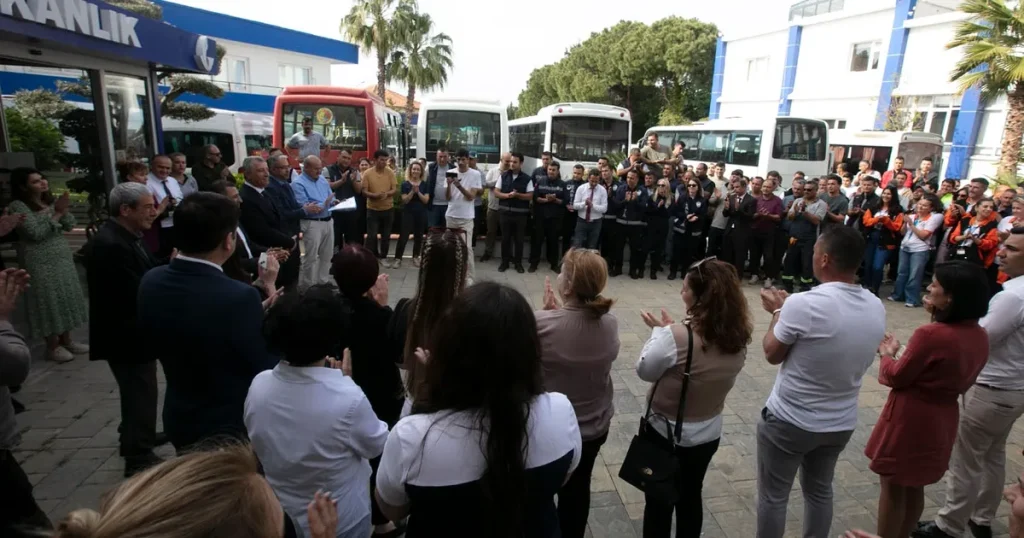 izmir-guzelbahcede-promosyon-sevinci-2GlfcF8c.webp