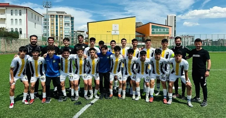 kayseri-talas-belediyespor-doludizgin-gidiyor-3NPWu57v.webp