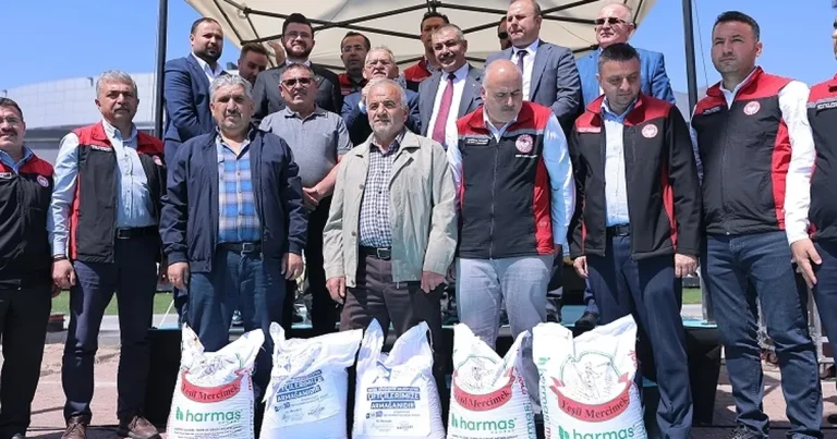 kayserili-ureticiye-238-bin-ton-tohum-destegi-IGBWXntT.webp