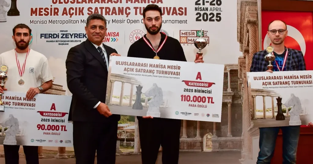 manisa-festivali-satranc-turnuvasinda-sampiyon-belli-oldu-KRYvIOhv.webp