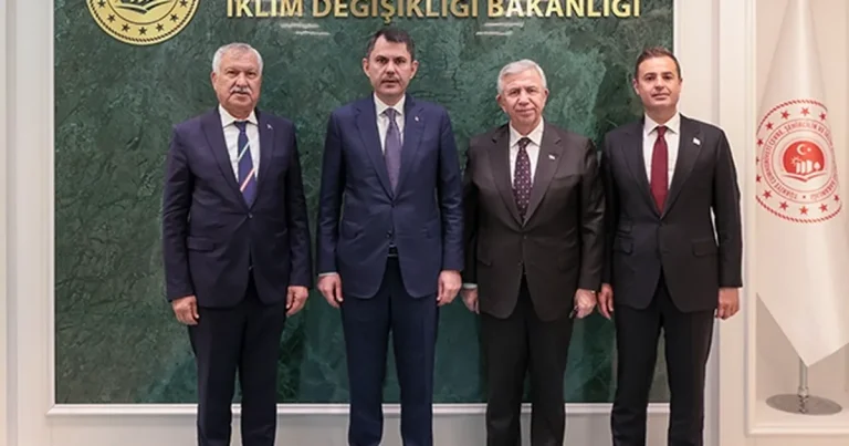 adana-ankara-ve-balikesirden-bakan-kuruma-ziyaret-VbygiAUR.webp