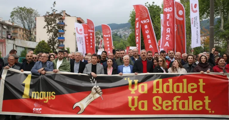 bursada-1-mayis-coskusu-dD9HMcY4.webp
