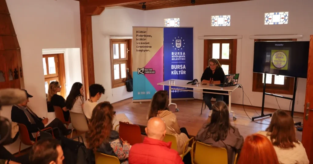 bursada-sanat-tarihine-yolculuk-AJVIbKw6.webp