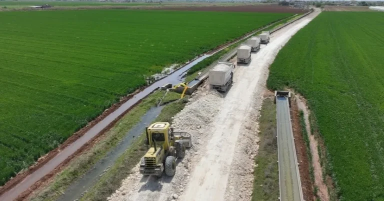 buyuksehir-karayollari-standartlarinda-yol-yapiyor-vmYDmXfk.webp