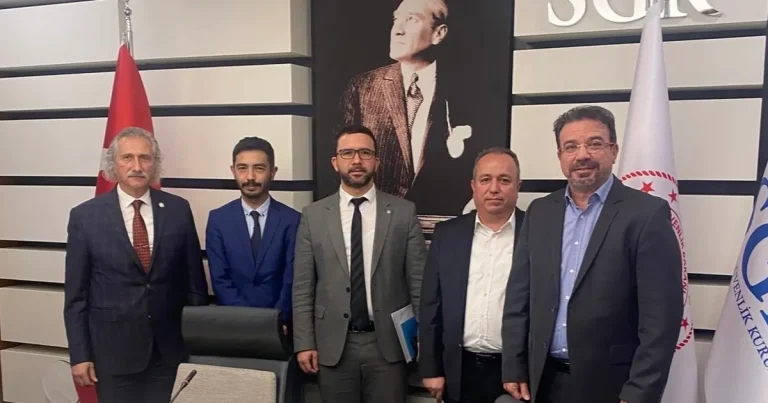duzcede-omer-bashandan-isitme-cihazi-sektorune-buyuk-katki-S64Tgq9l.webp