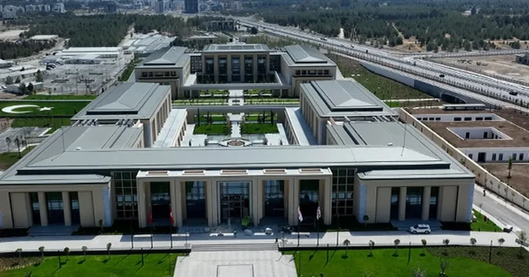 kktcnin-kalbinde-turkiye-eseri-3-mayista-aciliyor-9eUnqBNG.webp