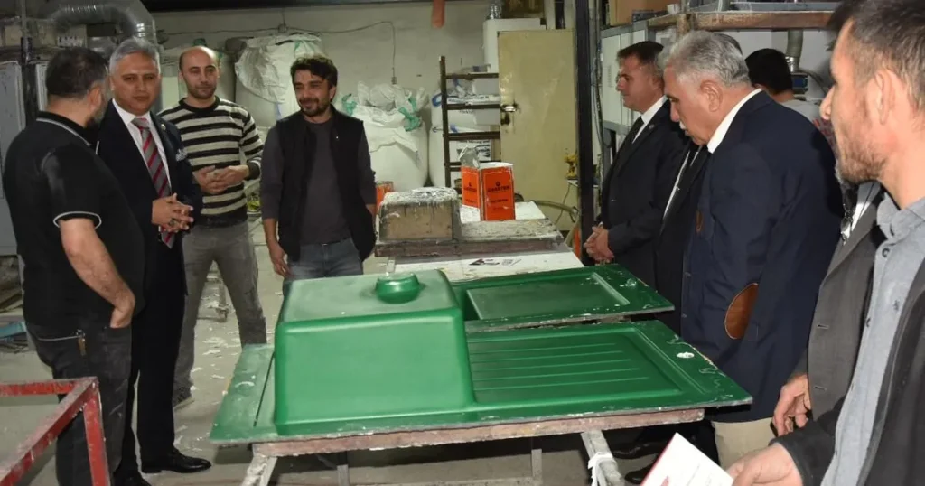 manisada-saadet-partisi-sanayi-esnafini-dinledi-qVrPUZpO.webp