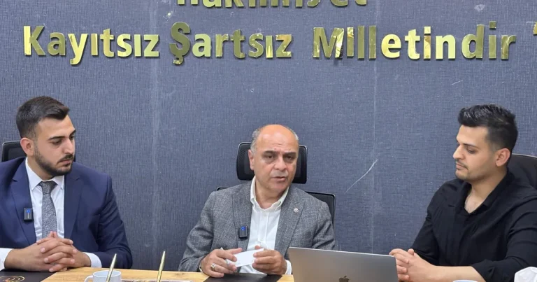 mardin-omerlide-gencler-sordu-baskan-altindag-cevapladi-byslQHgk.webp