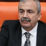 sirri-sureyya-onder-hayatini-kaybetti-N86S8R9D.webp