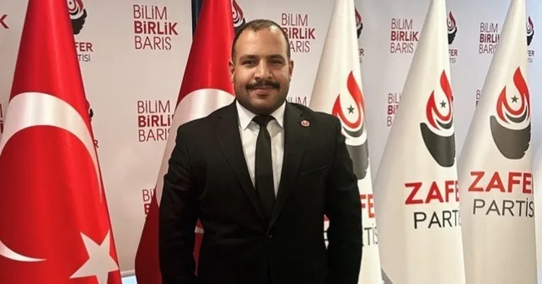 zafer-partisinden-bilecikte-baskan-subasiya-sert-sozler-kQ2VZvNx.webp