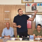 CHP heyetinden Kumluca'da muhtarlarla istişare
